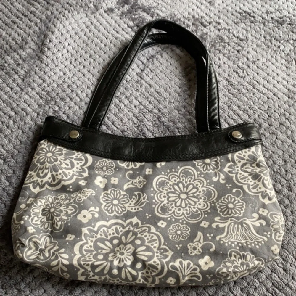 Thirty-One Skirt Hobo Bag Black w/ Gray Removable Skirt #3002